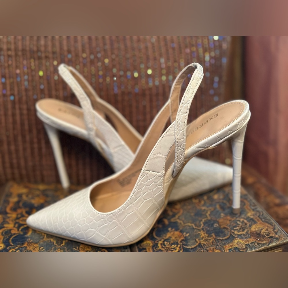 Express woman’s high heels size - 7